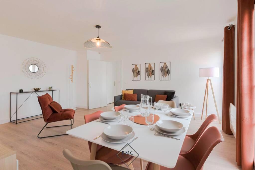 Royal Appartement Disneyland Bmyguest Serris Bagian luar foto